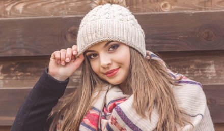 帽子廠家：女生怎么戴帽