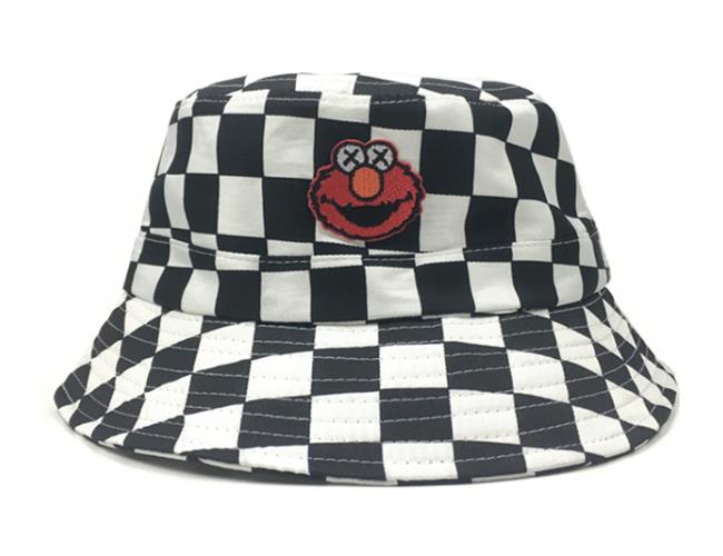 KAWS聯(lián)名芝麻街帽子